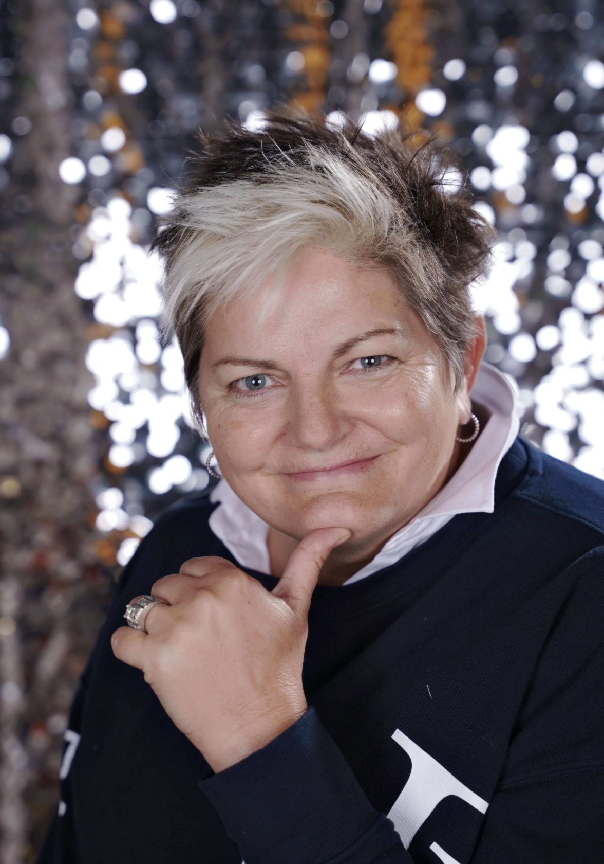 Kathy-Headshot-Sept-2022-Cruise-_1_-_1_ (1)